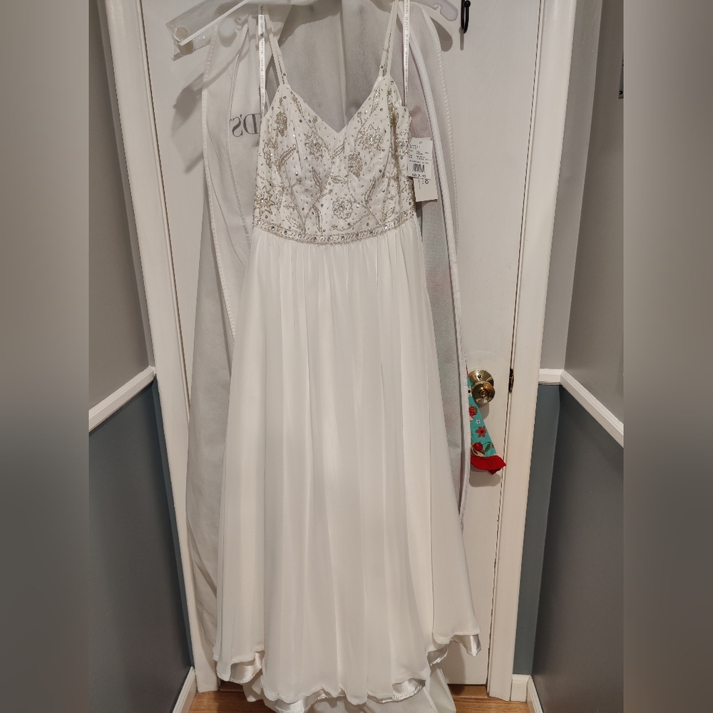 NWT wedding or prom dress
